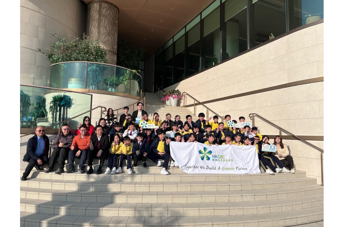 3. WhatsApp Image 2024-12-18 at 7.59.22 PM (1)